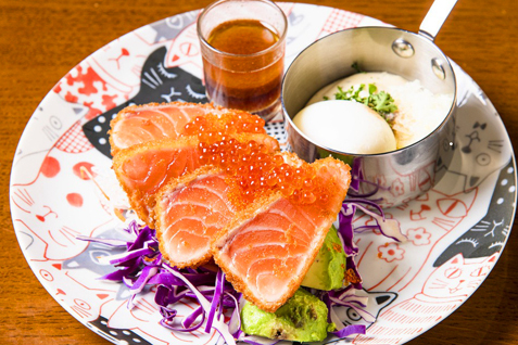 「Ermitage 大宮店」の「サーモンレアカツレツ」