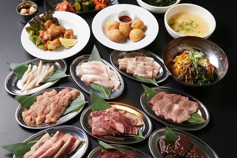 『大阪焼肉 食べ放題 焼肉おにくが好きです 梅田茶屋町店』の「食べ放題コース」