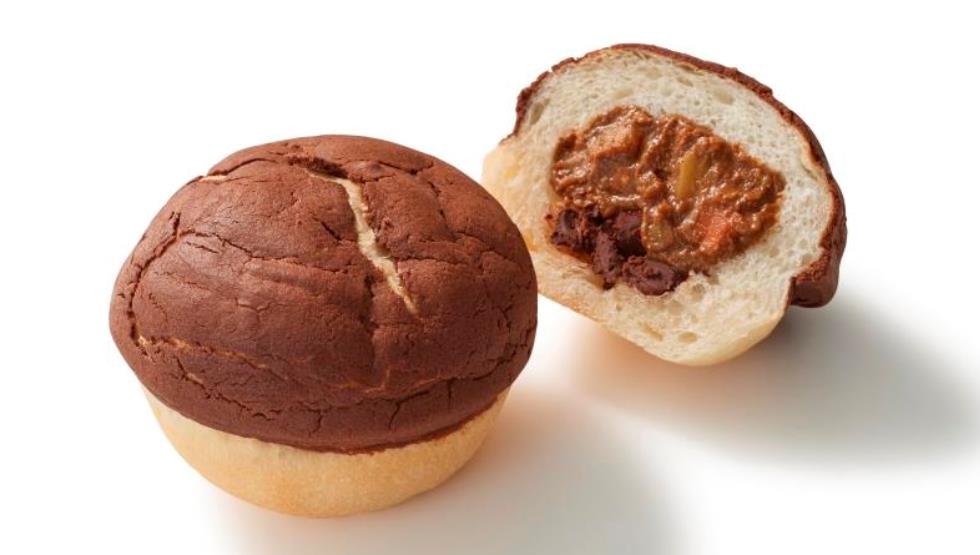 「ショコラティエのカレーパン」