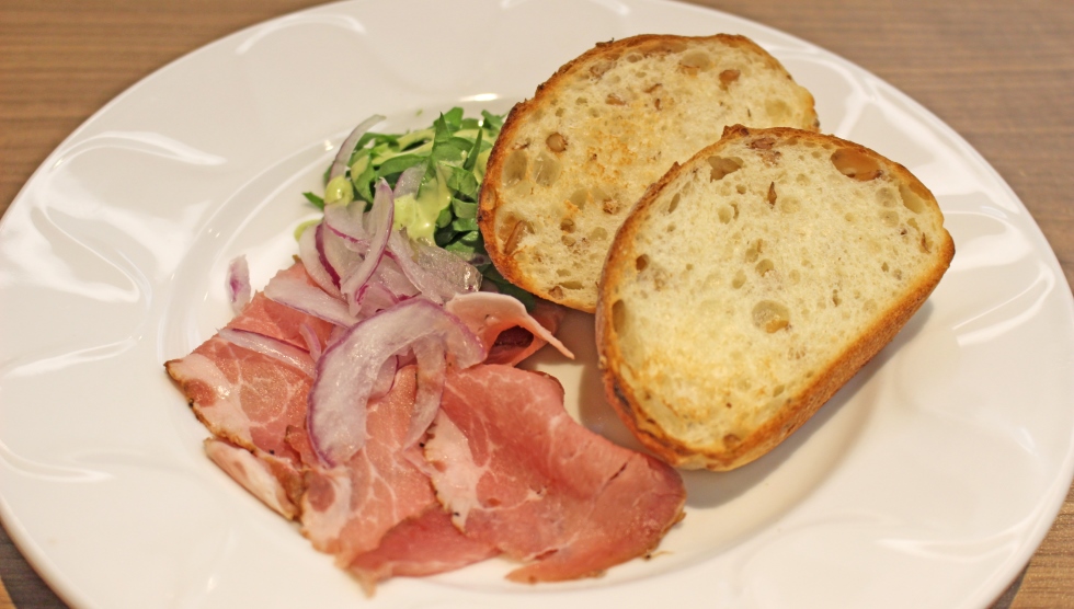 「ローストポークスライスとルッコラのインサラータ」