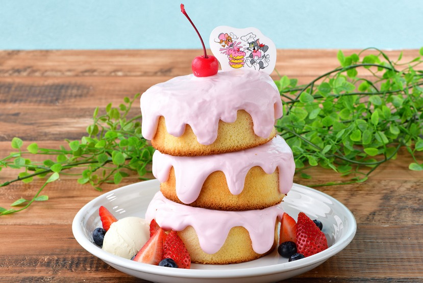 「いちごクリームのご機嫌なケーキ」