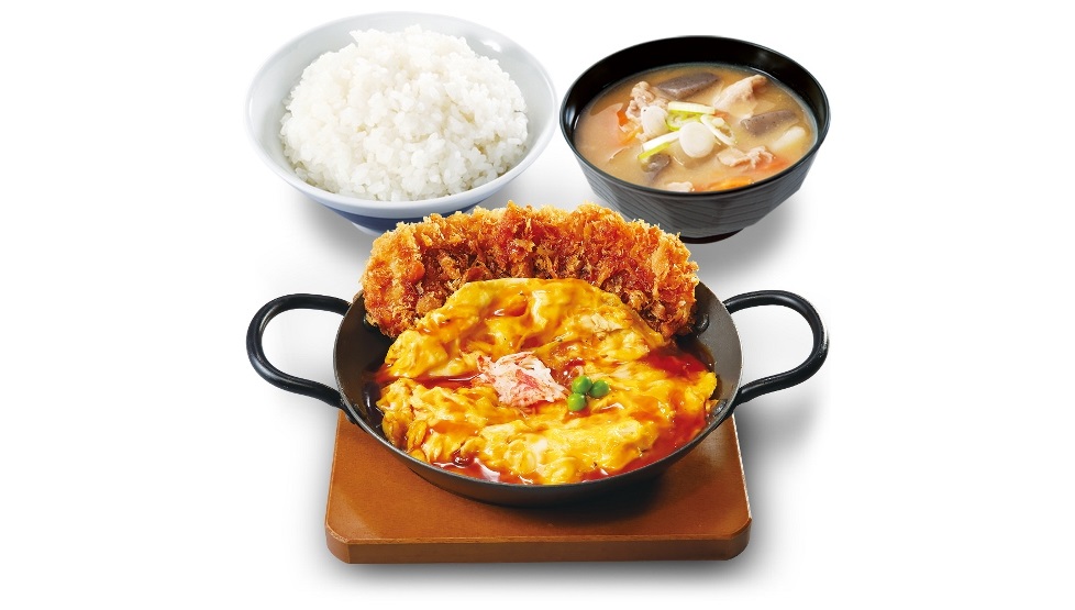 「天津飯チキンカツ定食」