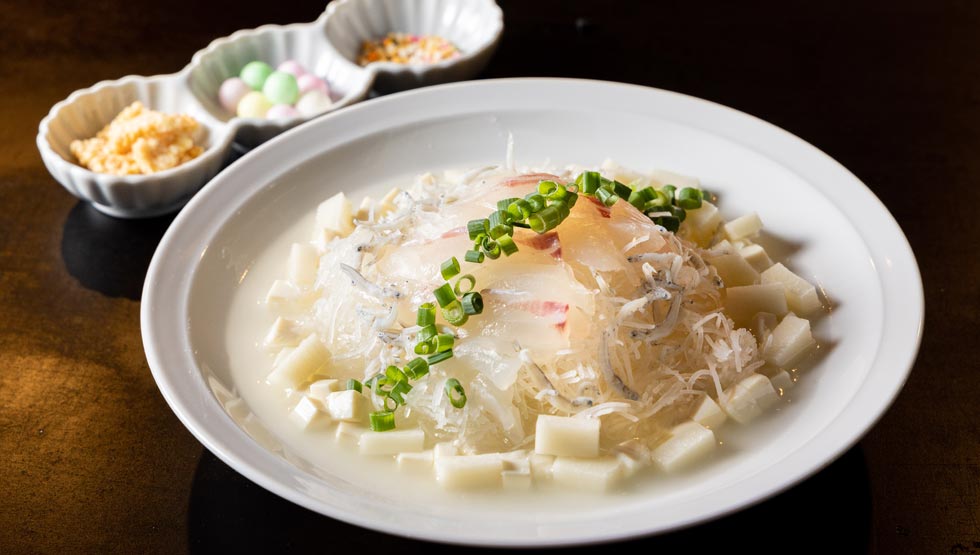 日本初！出汁とおこげにこだわる！餅もんじゃ『ごはく』経堂に誕生！