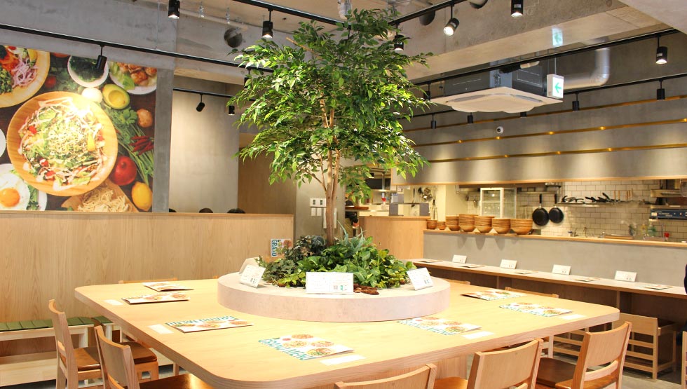 ヘルシーと満足感を兼ね備えた新型まぜそば専門店『まぜそば ごち麺』 赤坂見附に1/16誕生