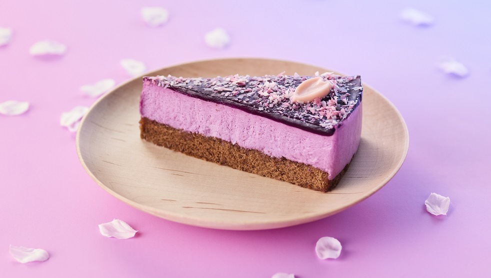 「トムとジェリー 夜空舞う桜カシスチーズムース」