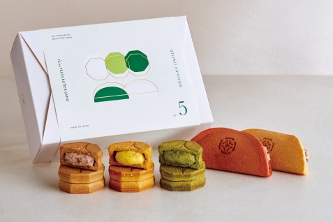 「⼋ by PRESS BUTTER SAND イイトルミネ新宿店」