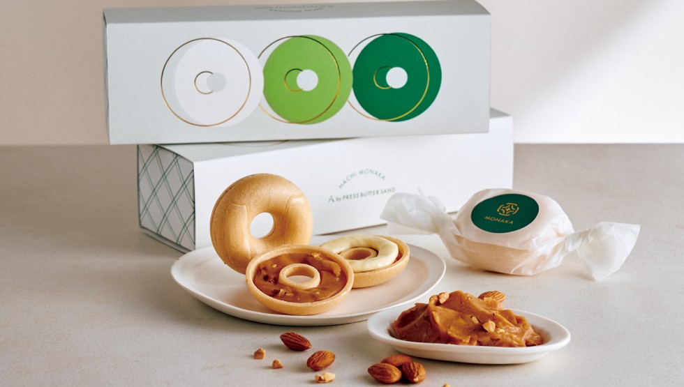 「⼋ by PRESS BUTTER SAND イイトルミネ新宿店」