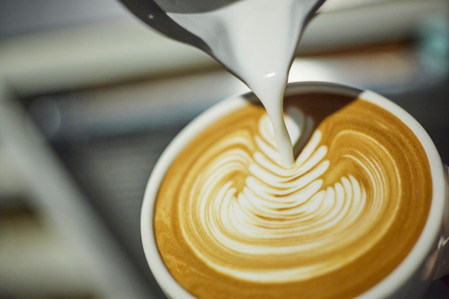 【梅田】心地良い時間を満喫できる『ブルーボトルコーヒー 梅田茶屋町カフェ』のヘルシーなモーニング