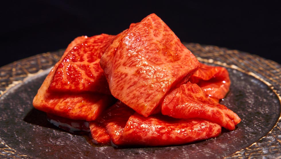 和牛の魅力を届ける牛の達人『和牛焼肉やくにく【徹】』新宿に5/31オープン！