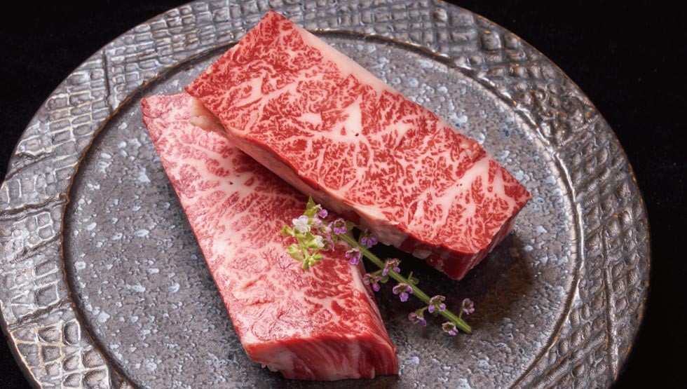 和牛の魅力を届ける牛の達人『和牛焼肉やくにく【徹】』新宿に5/31オープン！