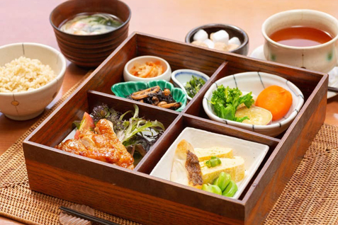 「キューティパイカフェ」の「小箱-KOBAKO-」