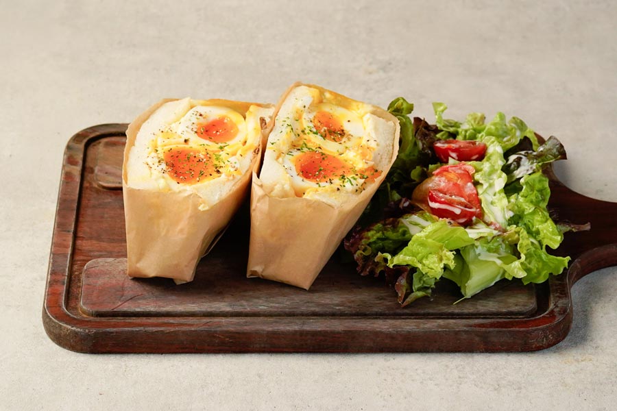 【難波(なんば)】『SAKImoto bakerycafe(サキモトベーカリーカフェ)大阪初號本店』でちょっと贅沢なモーニング