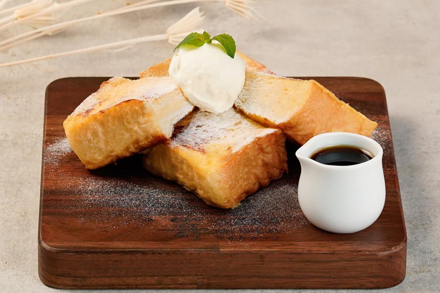 【難波(なんば)】『SAKImoto bakerycafe(サキモトベーカリーカフェ)大阪初號本店』でちょっと贅沢なモーニング