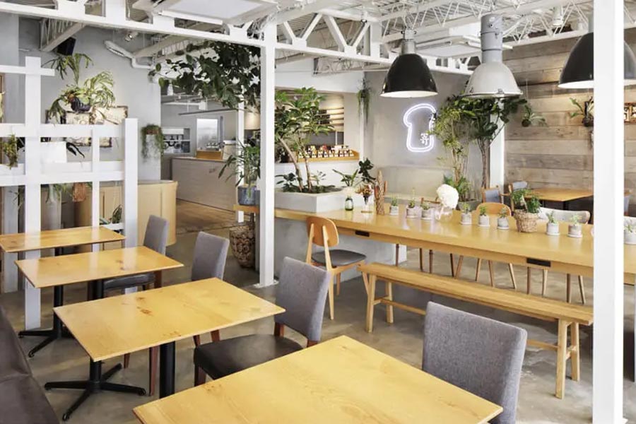 【難波(なんば)】『SAKImoto bakerycafe(サキモトベーカリーカフェ)大阪初號本店』でちょっと贅沢なモーニング