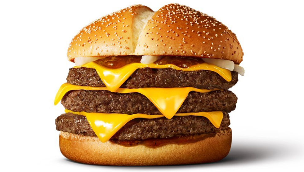 「マクドナルド」の「炙り醤油風 トリプル肉厚ビーフ」