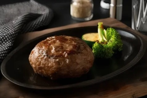 『筋肉食堂 銀座コリドー店』のハンバーグ