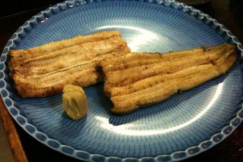 『うなぎ　喜代川』の白焼き