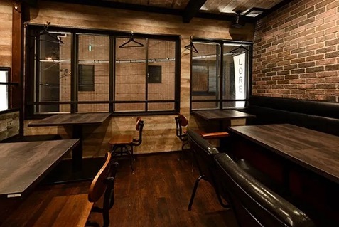 『LORE 和ビストロ NIHONBASHI』の店内