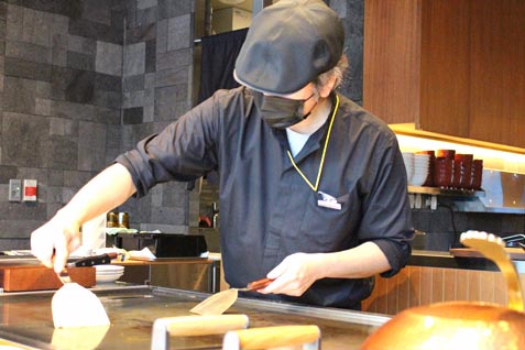鉄板 BANANA STEAK