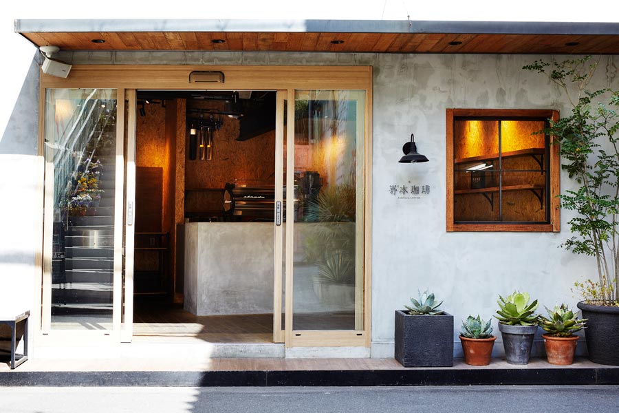 【難波(なんば)】『SAKImoto bakerycafe(サキモトベーカリーカフェ)大阪初號本店』でちょっと贅沢なモーニング