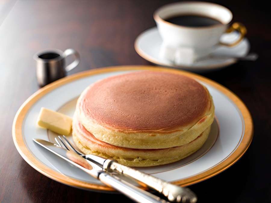 『丸福珈琲店』のホットケーキ