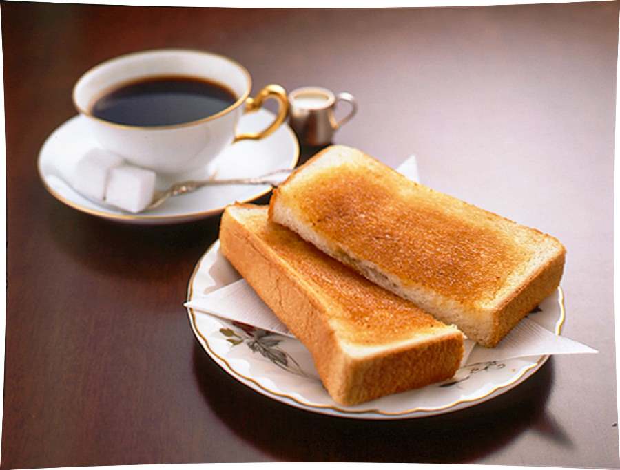 丸福珈琲店のモーニングAセット