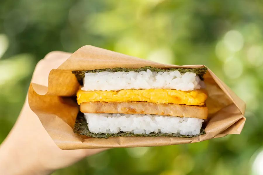 【梅田】『ポーたま KITTE大阪店』オープン! 沖縄のソウルフード「ポーたま」で“片手のごちそう”モーニング