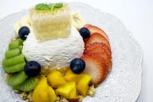 フルーツとお肉とヨーグルトが無料!?『& Yogurt（アンドヨーグルト）』代官山でプレオープン