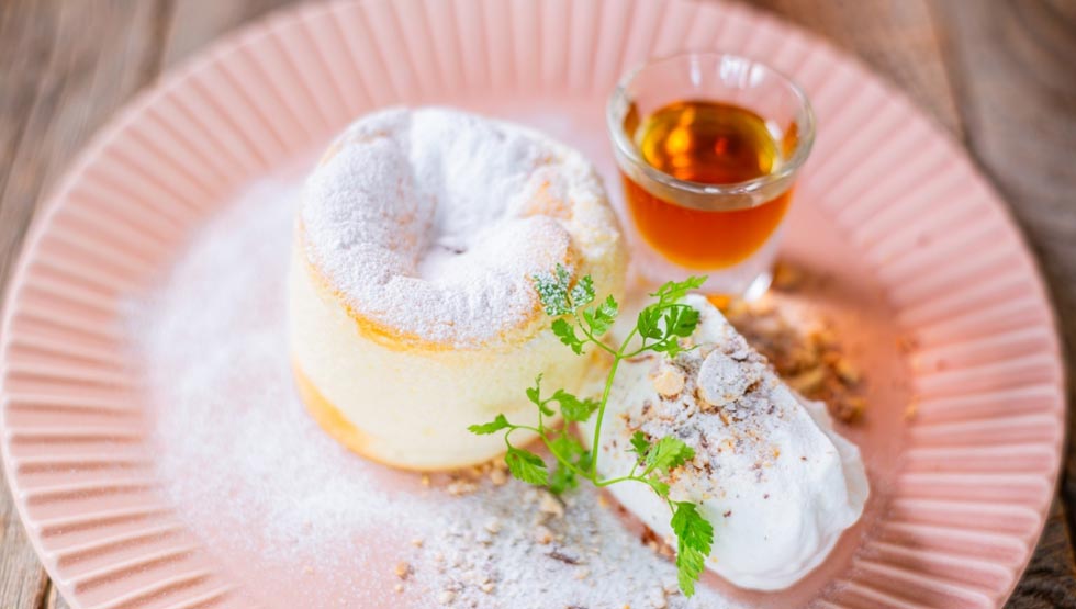 『ミッドツリー代官山』の「まるでチーズケーキなようなパンケーキ」