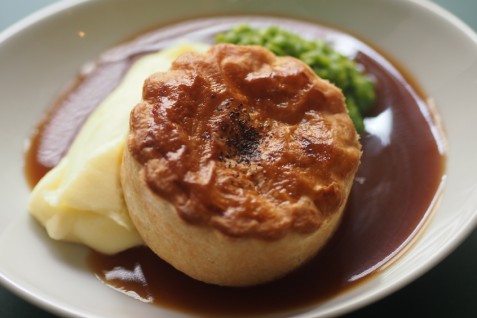 『SWAN＆LION Dining Bar（スワン ＆ライオン　ダイニングバー）』