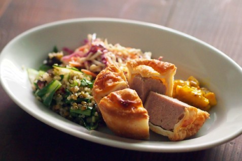 『SWAN＆LION Dining Bar（スワン ＆ライオン　ダイニングバー）』