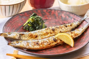 『大戸屋ごはん処』の秋限定メニュー「生さんまの炭火焼き」