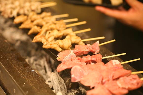 「やきとん まるわ」料理イメージ