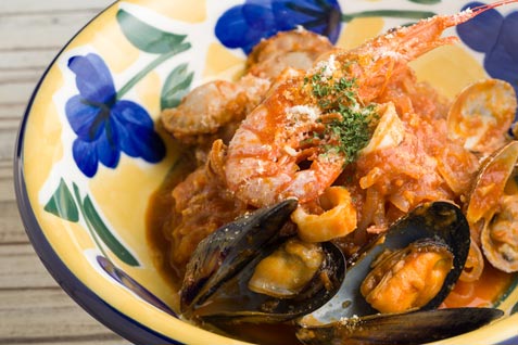 『TRATTORIA Cathy's（トラットリア キャシーズ）』の「魚介たっぷりのペスカトーレ」