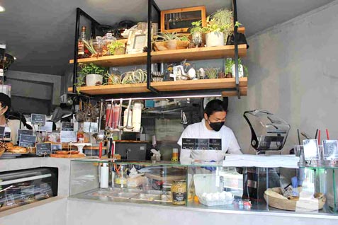 『Comme'N（コム・ン） TOKYO』の店内