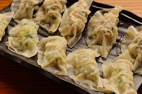 『餃子酒場 満太郎』の餃子