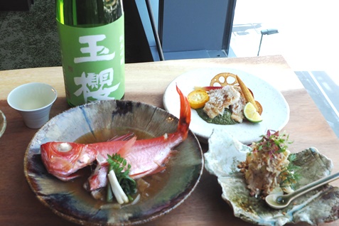 「さかふね」の料理
