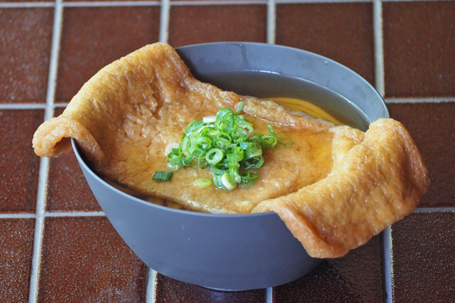 『和レ和レ和 アラシヤマ』の「玄米きつねうどん」