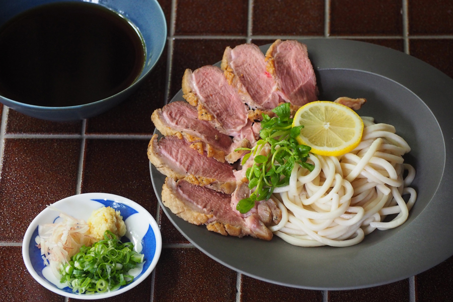 『和レ和レ和 アラシヤマ』の「絶品昆布水玄米うどんつけ麺」