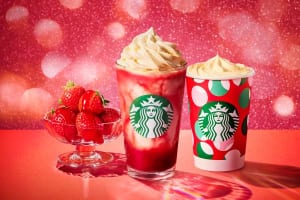 「メリーベリー ストロベリー フラペチーノ®」