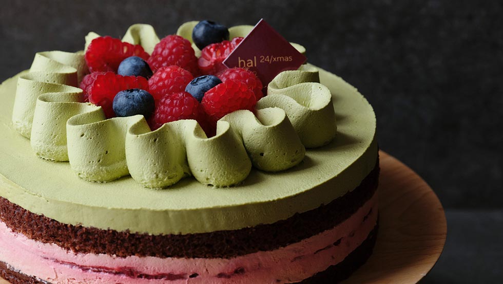 『hal okada vegan patisserie』の「ノエル・ド・ピスターシュフランボワーズ」