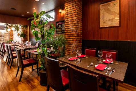 「Trattoria Beare」の店内