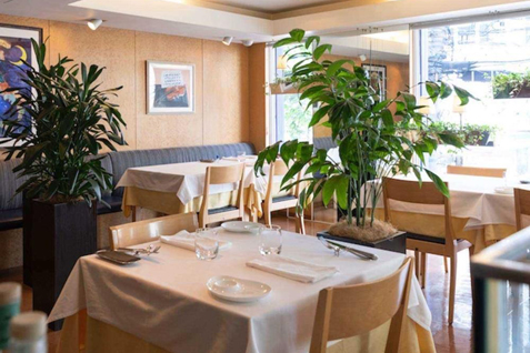 『FLATTORIA』店内イメージ