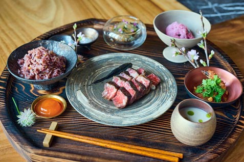 『natuRe tokyo（ナチュール トウキョウ）』の「薪火御膳」