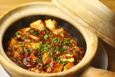『南青山 Essence（エッセンス）』の「四川風麻婆豆腐」