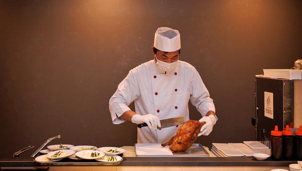 行列のできる豪華ブッフェ店が新宿に！『海鮮ブッフェダイニング 銀座八芳 新宿店』12/7オープン！