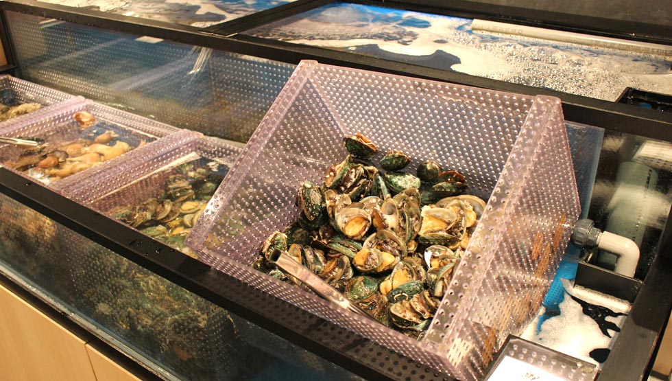 行列のできる豪華ブッフェ店が新宿に！『海鮮ブッフェダイニング 銀座八芳 新宿店』12/7オープン！