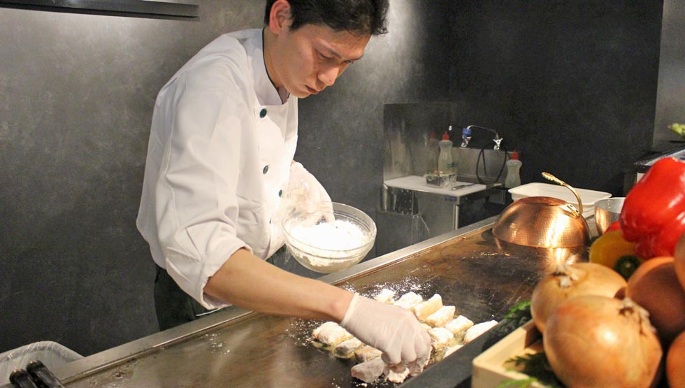 行列のできる豪華ブッフェ店が新宿に！『海鮮ブッフェダイニング 銀座八芳 新宿店』12/7オープン！