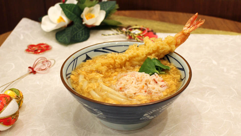 丸亀製麺「大海老天と本ずわい蟹の玉子あんかけうどん」