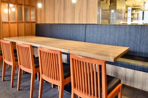 「麹蔵 秋葉原店」の店内